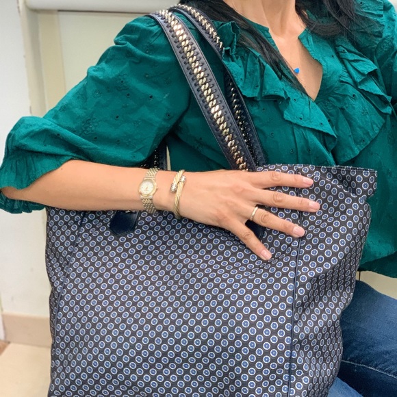 Stella McCartney Falabella large tote! - Picture 8 of 8